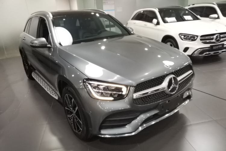Used Mercedes-Benz GLC 2021 GLC 300 L 4MATIC Dynamic Model Front Right 45 Deg