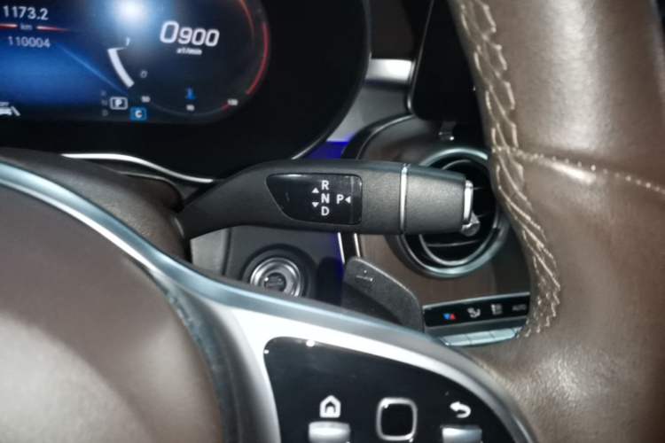 Used Mercedes-Benz GLC 2021 GLC 300 L 4MATIC Dynamic Model Gear Lever