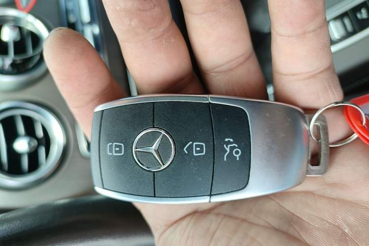 Used Mercedes-Benz GLC 2021 GLC 260 L 4MATIC Dynamic Edition Interior 1