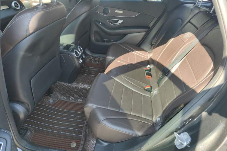Used Mercedes-Benz GLC 2021 GLC 260 L 4MATIC Luxury Model Left Rear Seat
