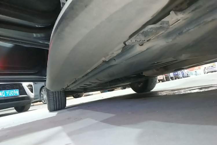 Used Mercedes-Benz GLC 2021 GLC 300 L 4MATIC Dynamic Model Left Side Sill