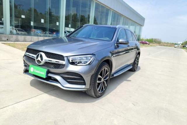 Ojetý Mercedes-Benz GLC 2021 GLC 300 L 4MATIC Dynamic Model
