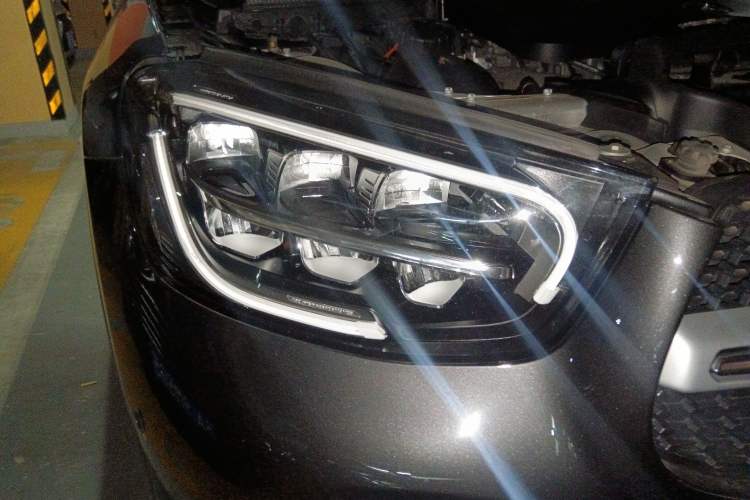Used Mercedes-Benz GLC 2021 GLC 260 L 4MATIC Luxury Model Right Front Headlight