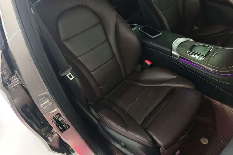 Used Mercedes-Benz GLC 2021 GLC 260 L 4MATIC Luxury Model Right Front Seat