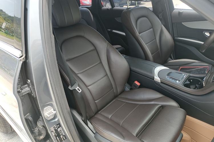 Used Mercedes-Benz GLC 2021 GLC 260 L 4MATIC Dynamic Edition Right Front Seat