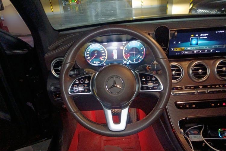 Used Mercedes-Benz GLC 2021 GLC 260 L 4MATIC Luxury Model Steering Wheel