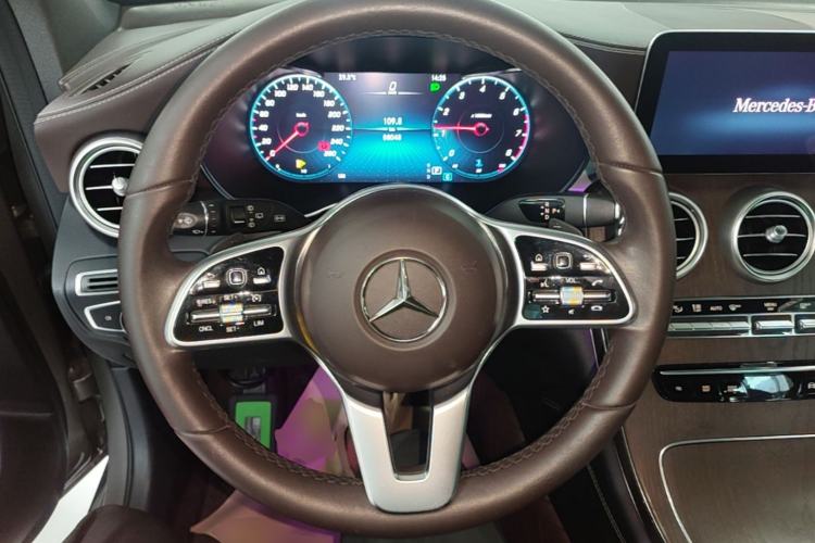 Used Mercedes-Benz GLC 2021 GLC 260 L 4MATIC Luxury Model Steering Wheel