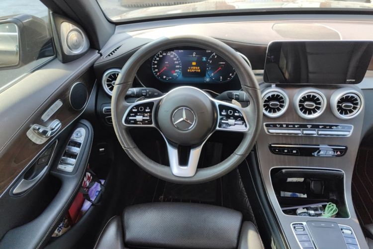 Used Mercedes-Benz GLC 2021 GLC 260 L 4MATIC Luxury Model Steering Wheel