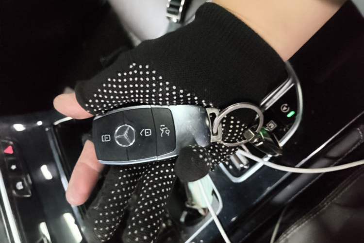 Used Mercedes-Benz GLC 2021 GLC 260 L 4MATIC Dynamic Edition Vehicle Key
