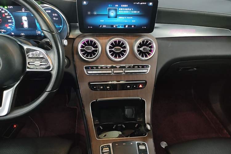 Used Mercedes-Benz GLC 2021 GLC 300 L 4MATIC Dynamic Model Audio And AC Panel