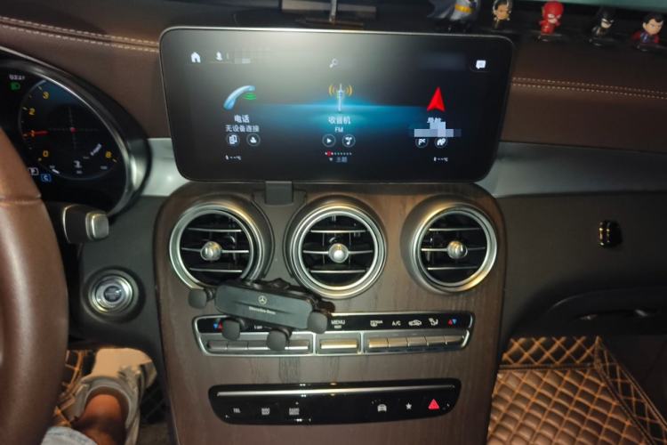Used Mercedes-Benz GLC 2021 GLC 260 L 4MATIC Luxury Model Audio And AC Panel