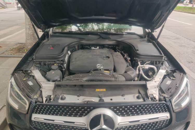 Used Mercedes-Benz GLC 2021 GLC 300 L 4MATIC Dynamic Model Engine Bay