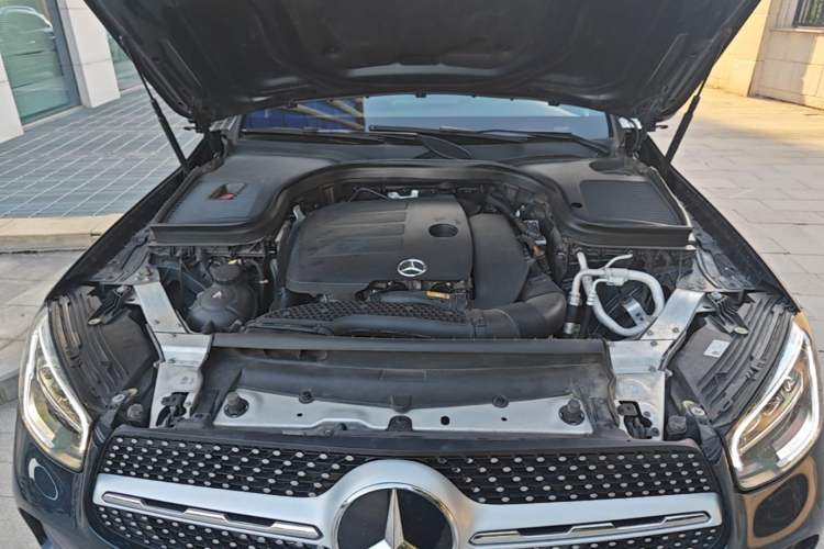Used Mercedes-Benz GLC 2021 GLC 300 L 4MATIC Dynamic Model Engine Bay