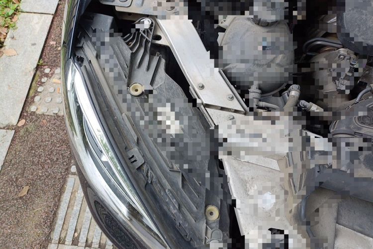 Used Mercedes-Benz GLC 2021 GLC 300 L 4MATIC Dynamic Model Engine Bay Right