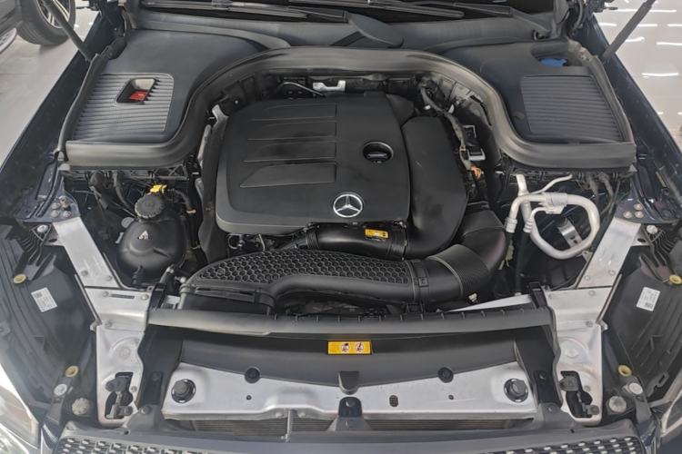 Used Mercedes-Benz GLC 2021 GLC 300 L 4MATIC Dynamic Model Engine Bay