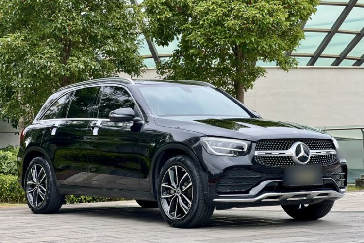 Used Mercedes-Benz GLC 2021 GLC 260 L 4MATIC Luxury Model Exterior 2
