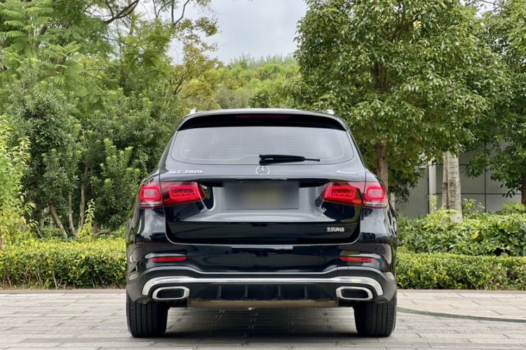 Used Mercedes-Benz GLC 2021 GLC 260 L 4MATIC Luxury Model Exterior 3