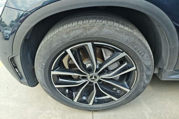 Used Mercedes-Benz GLC 2021 GLC 300 L 4MATIC Dynamic Model Exterior 4