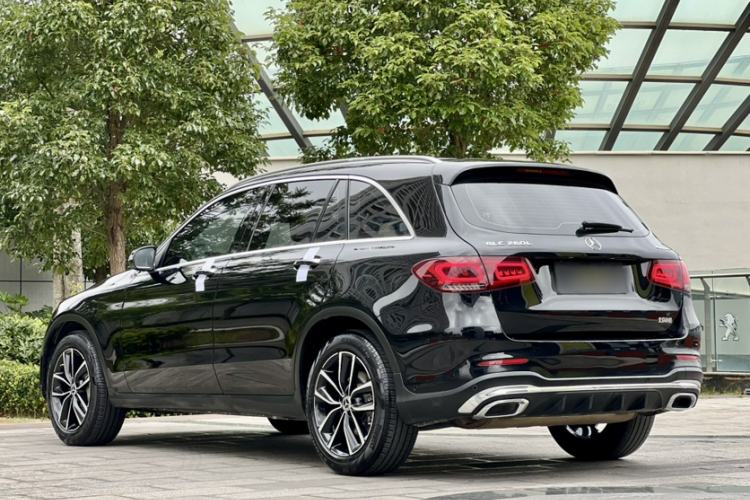 Used Mercedes-Benz GLC 2021 GLC 260 L 4MATIC Luxury Model Exterior 8
