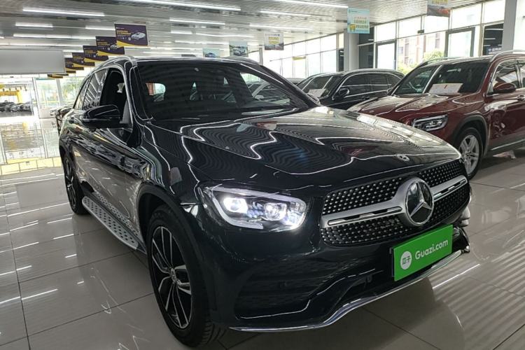 Used Mercedes-Benz GLC 2021 GLC 300 L 4MATIC Dynamic Model Front Right 45 Deg
