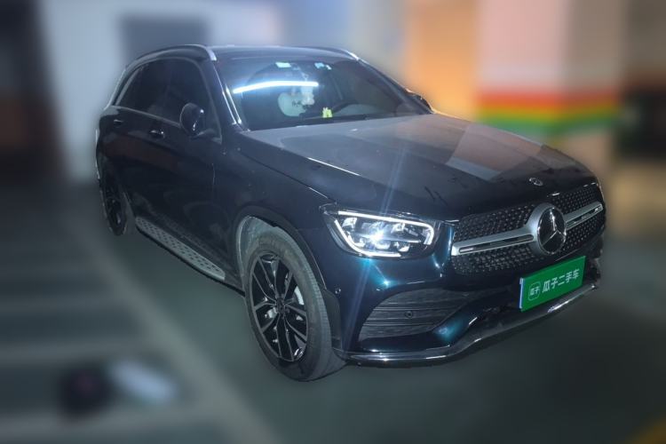 Used Mercedes-Benz GLC 2021 GLC 260 L 4MATIC Luxury Model Front Right 45 Deg