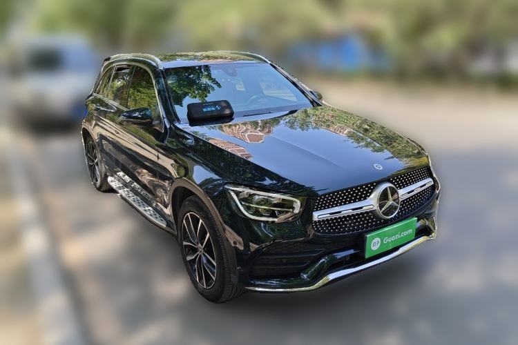 Used Mercedes-Benz GLC 2021 GLC 260 L 4MATIC Luxury Model Front Right 45 Deg