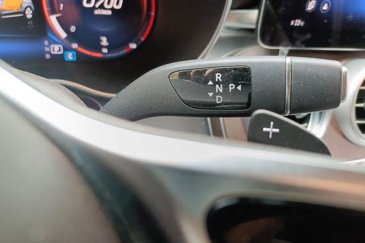 Used Mercedes-Benz GLC 2021 GLC 300 L 4MATIC Dynamic Model Gear Lever
