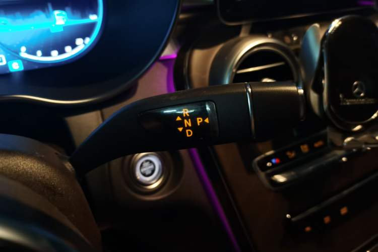 Used Mercedes-Benz GLC 2021 GLC 260 L 4MATIC Luxury Model Gear Lever