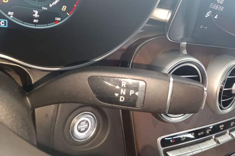 Used Mercedes-Benz GLC 2021 GLC 260 L 4MATIC Luxury Model Gear Lever