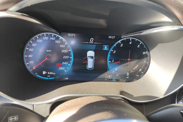 Used Mercedes-Benz GLC 2021 GLC 260 L 4MATIC Luxury Model Instrument Cluster
