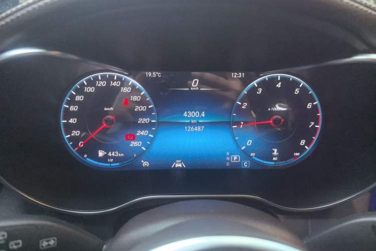 Used Mercedes-Benz GLC 2021 GLC 300 L 4MATIC Dynamic Model Instrument Cluster
