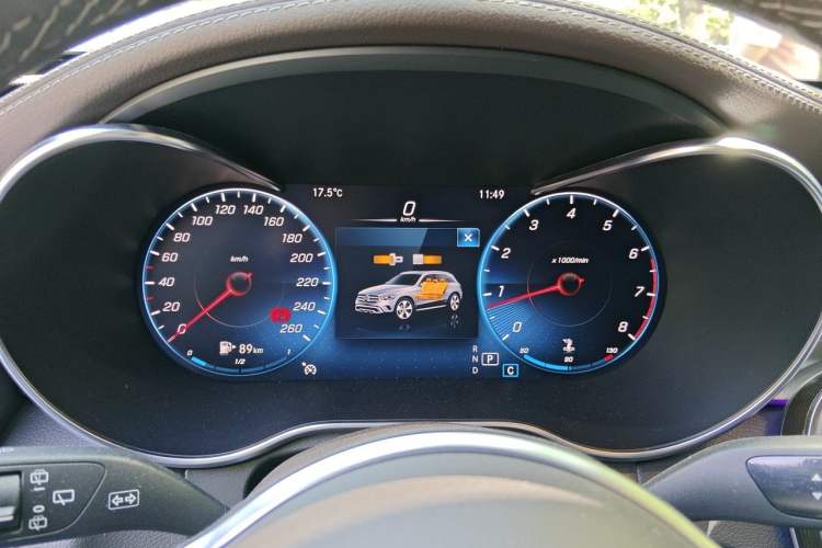 Used Mercedes-Benz GLC 2021 GLC 260 L 4MATIC Luxury Model Instrument Cluster