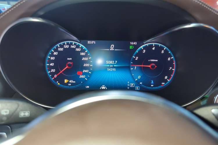 Used Mercedes-Benz GLC 2021 GLC 300 L 4MATIC Dynamic Model Instrument Cluster