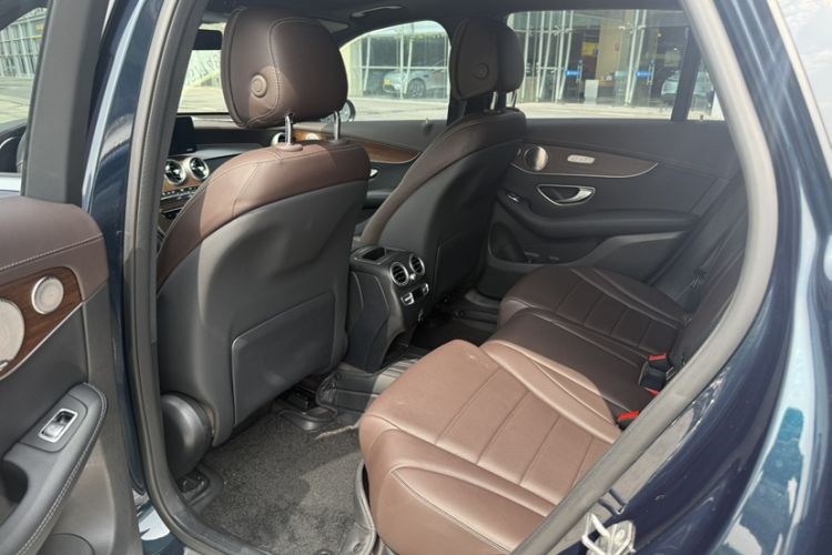 Used Mercedes-Benz GLC 2021 GLC 300 L 4MATIC Dynamic Model Interior 3