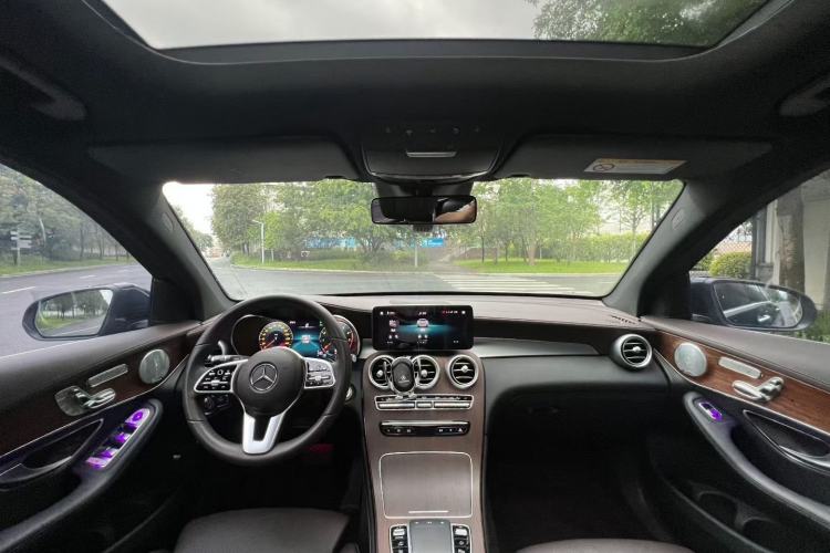 Used Mercedes-Benz GLC 2021 GLC 300 L 4MATIC Dynamic Model Interior 4