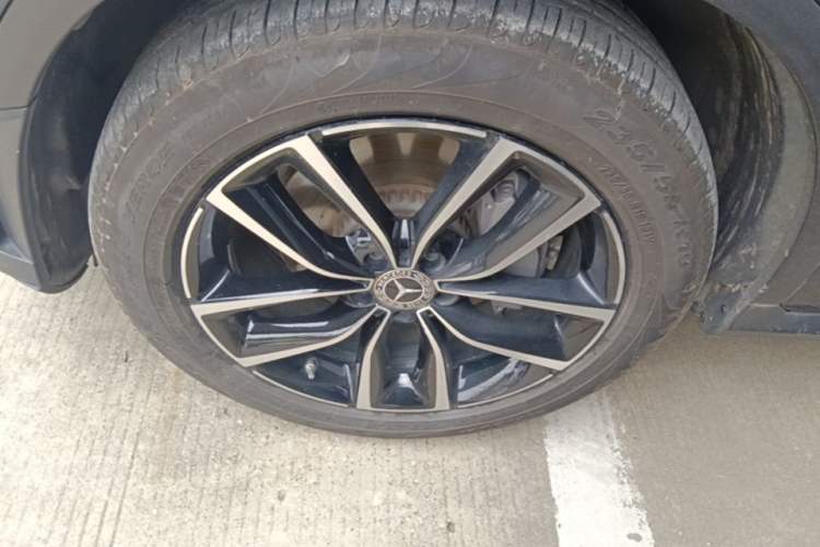 Used Mercedes-Benz GLC 2021 GLC 260 L 4MATIC Luxury Model Left Front Wheel Hub