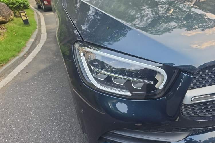 Used Mercedes-Benz GLC 2021 GLC 260 L 4MATIC Luxury Model Right Front Headlight