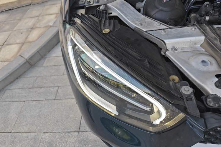 Used Mercedes-Benz GLC 2021 GLC 300 L 4MATIC Dynamic Model Right Front Headlight