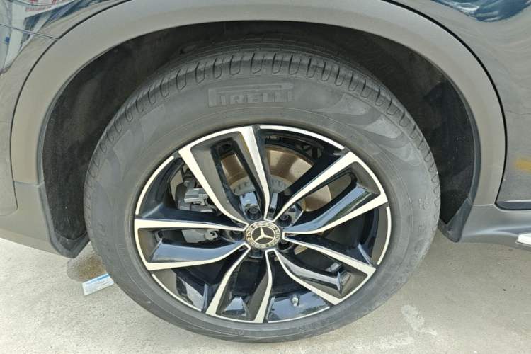 Used Mercedes-Benz GLC 2021 GLC 300 L 4MATIC Dynamic Model Right Rear Wheel Hub