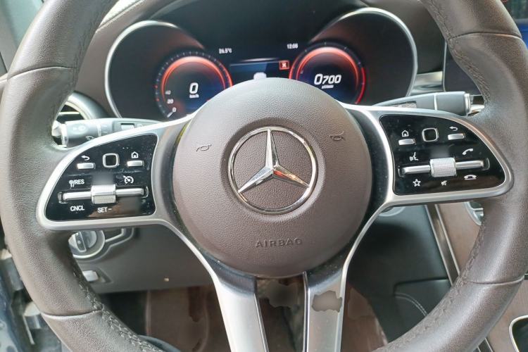 Used Mercedes-Benz GLC 2021 GLC 300 L 4MATIC Dynamic Model Steering Wheel