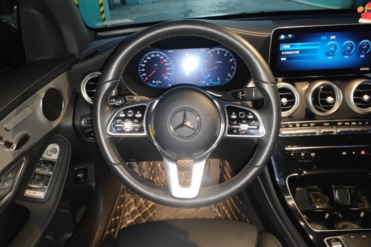 Used Mercedes-Benz GLC 2021 GLC 260 L 4MATIC Dynamic Edition Steering Wheel