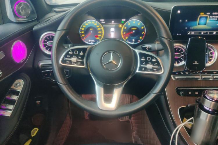 Used Mercedes-Benz GLC 2021 GLC 300 L 4MATIC Dynamic Model Steering Wheel