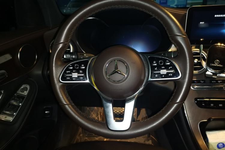 Used Mercedes-Benz GLC 2021 GLC 260 L 4MATIC Luxury Model Steering Wheel
