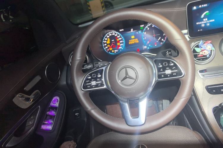 Used Mercedes-Benz GLC 2021 GLC 260 L 4MATIC Luxury Model Steering Wheel