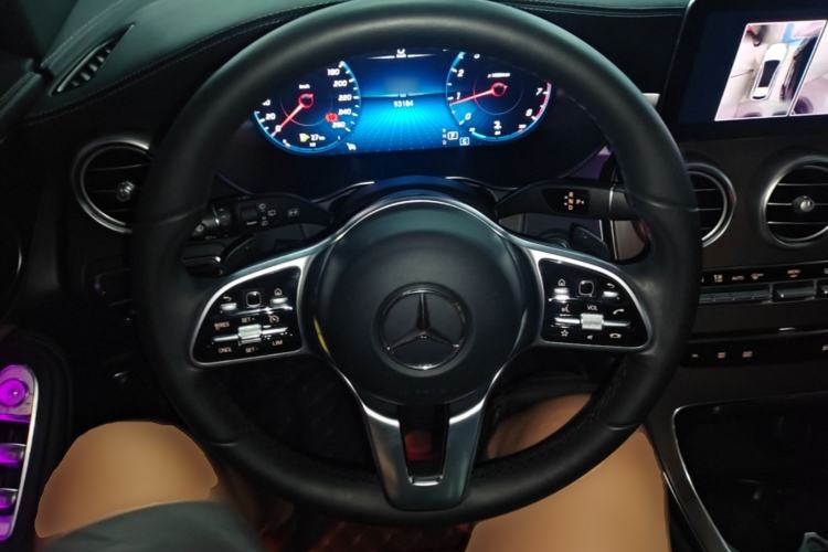 Used Mercedes-Benz GLC 2021 GLC 260 L 4MATIC Luxury Model Steering Wheel