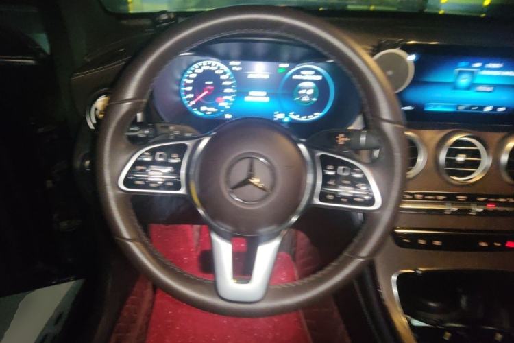 Used Mercedes-Benz GLC 2021 GLC 260 L 4MATIC Luxury Model Steering Wheel