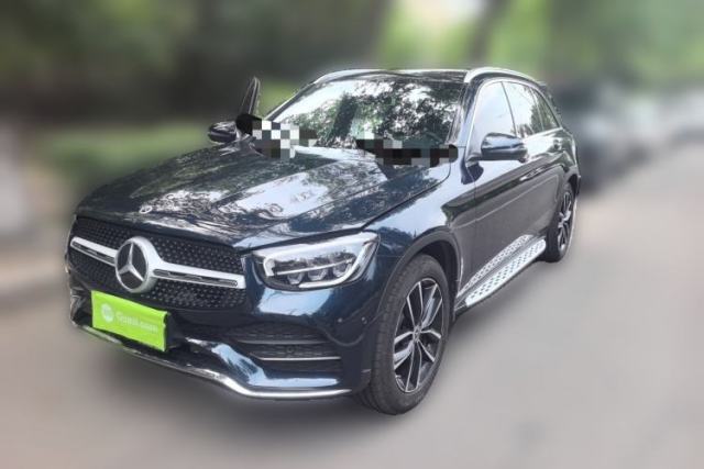 Ojetý Mercedes-Benz GLC 2021 GLC 300 L 4MATIC Dynamic Model