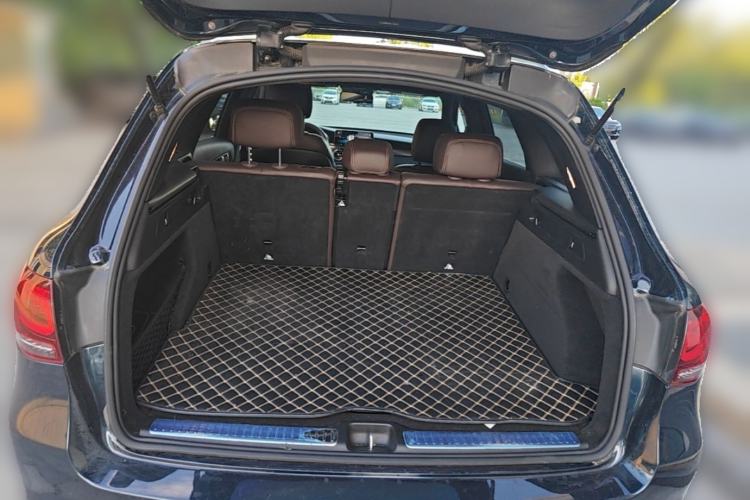 Used Mercedes-Benz GLC 2021 GLC 300 L 4MATIC Dynamic Model Trunk