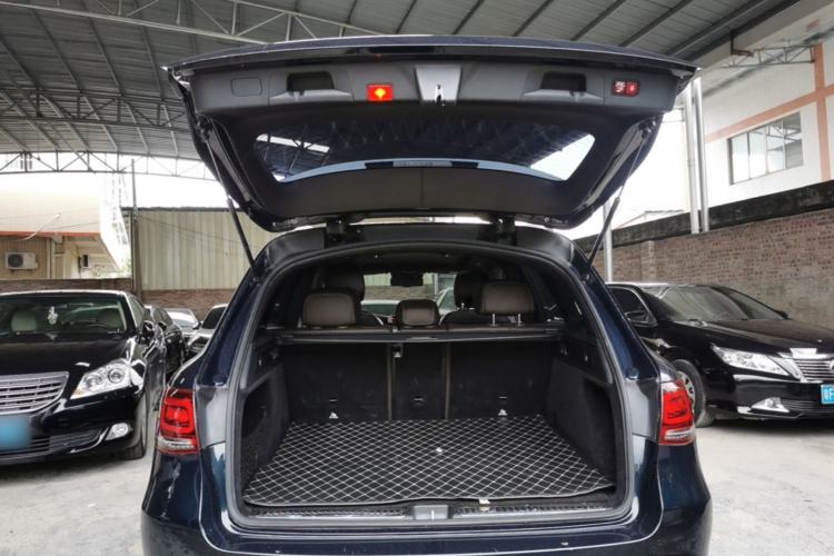 Used Mercedes-Benz GLC 2021 GLC 300 L 4MATIC Dynamic Model Trunk