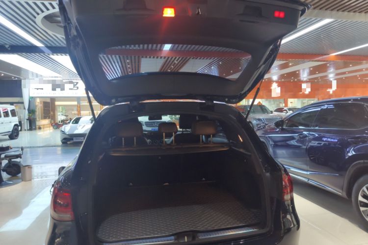 Used Mercedes-Benz GLC 2021 GLC 300 L 4MATIC Dynamic Model Trunk